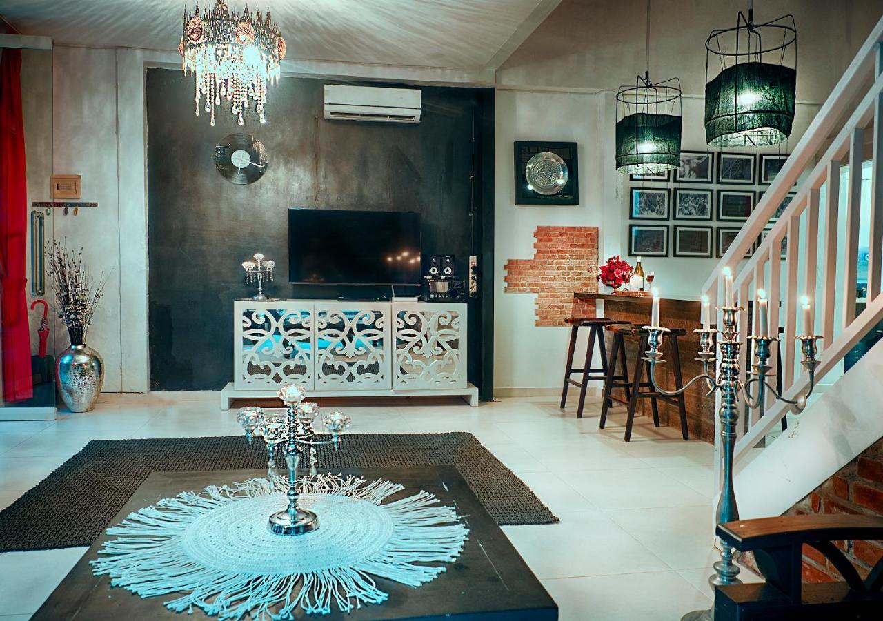 La Favela Club Villa In Seminyak Экстерьер фото