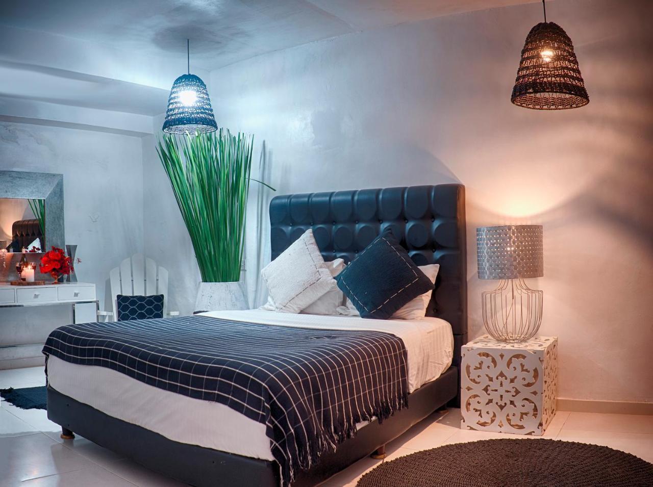 La Favela Club Villa In Seminyak Экстерьер фото