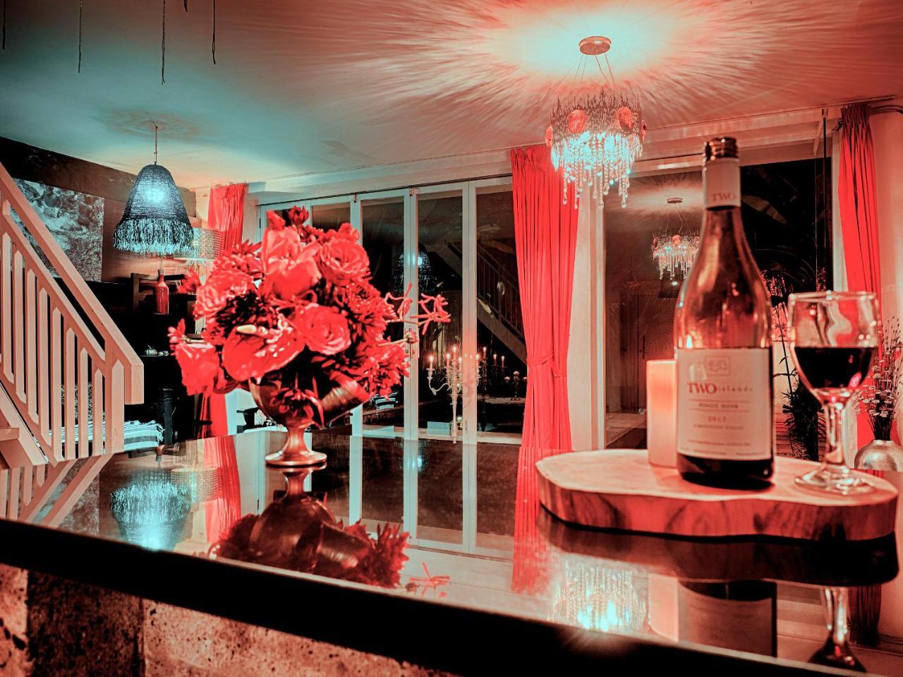 La Favela Club Villa In Seminyak Экстерьер фото